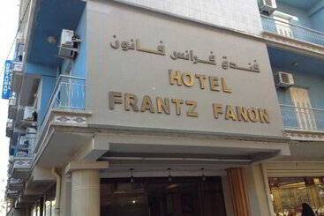 ホテル Hôtel Frantz Fanon