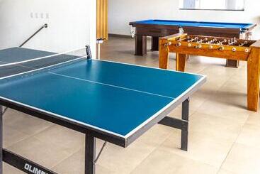 בית מלון כפרי & Pousada Favareto