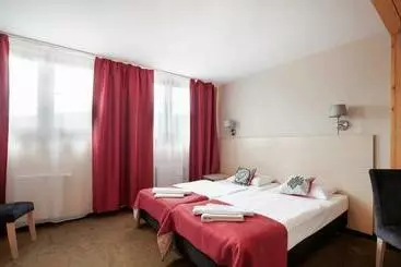 Hotelli Karczma Czarna Góra   Czarna Góra Resort