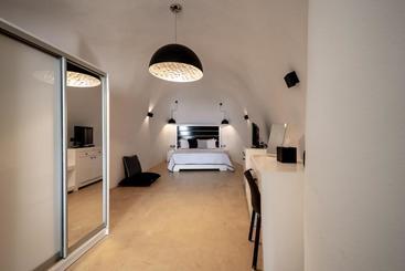 Hotel Azzurro Suites