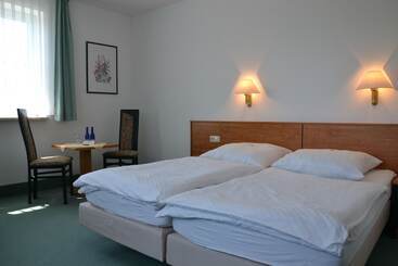 Отель & Restaurant Bergfried