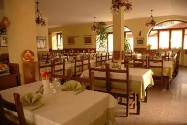 ホテル Albergo Ristorante Sole