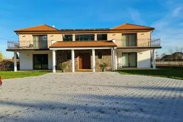 Aamiaismajoitus (B&B) Atrium Accomm