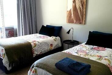 Fig Tree Farm B&b Highvale Farmstay Near Brisbane!