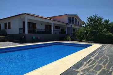 بنسيون Vivenda Das Eiras