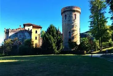 Bed and Breakfast Castello Malabaila Di Envie