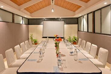 Hotel Sinclairs Yangang