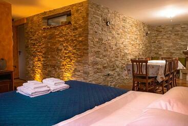 펜션 Alloggio Gladiolo