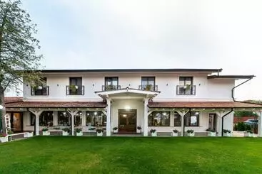 Majatalo Hanul Lui Mihai