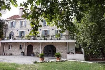 Majatalo Le Moulin De Salazar