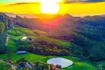 ペンション Pousada Rio Túnel