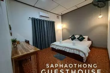 ユースホステル Saphaothong Guesthouse