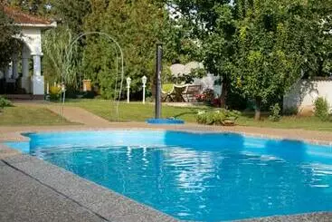 Bed & Breakfast Penzión Emese