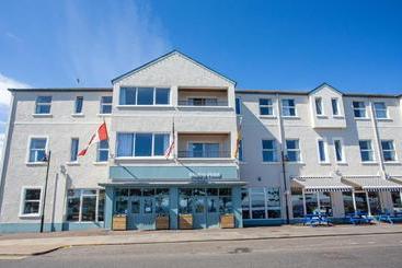 Marine Hotel Ballycastle
