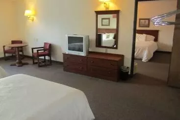 فندق Park View Inn & Suites And Conference Center