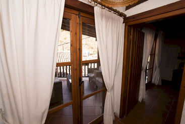 Апарт-отель Linos Inn