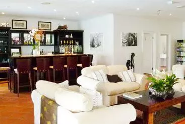 Pensionat Redbourne Country Lodge Lion Roars Hotels & Lodges