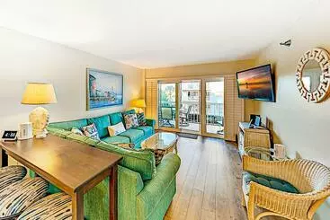 ホテル Waterview Condo Unit 204