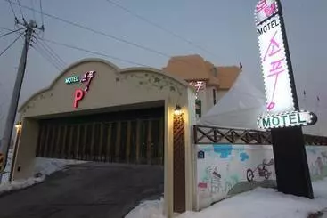Yeoju Picnic Motel