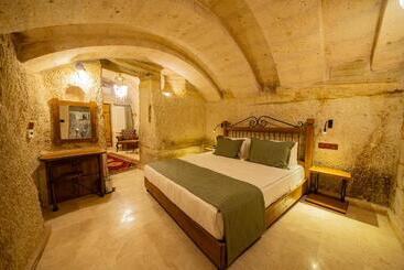 Ares Cave Suites