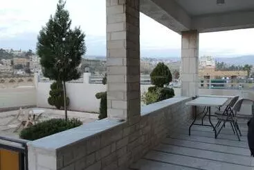 هتل Hadrian S Gate