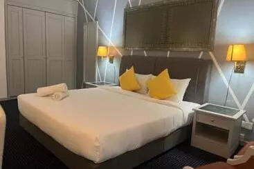 Hotel Paradise By The Sea In Penang By Veron At Rainbow Paradise