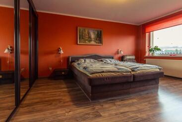 ベッドアンドブレックファースト Agrowczasy