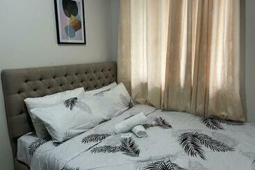 מלון דירות Emmas Staycation By S Residences   Moa