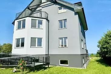ペンション Błękitna Norda  Pokoje Z Widokiem Na Morze