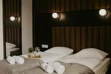 Rajskie Uroczysko Apartamenty Jacuzzi Sauna