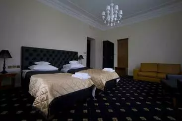 ホテル Dwór W Zabużu