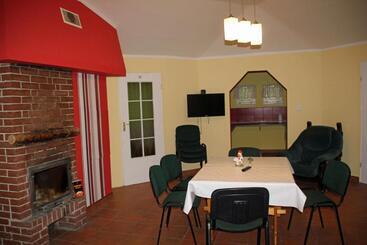 Szałas Muflon   Mufflonhütte