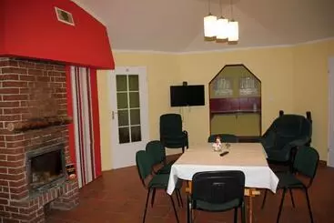 Szałas Muflon   Mufflonhütte