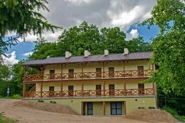Herberge Ośrodek Dąbrówka