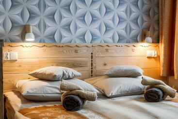 تختخواب و صبحانه Ami Zakopane