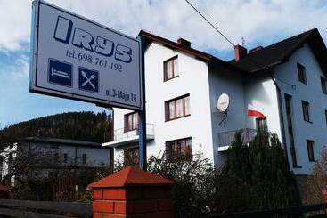 민박 Dom Wczasowy Irys