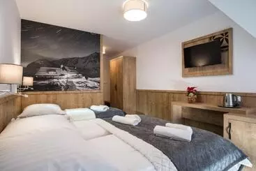 Pokoje U Nasyj Kasi