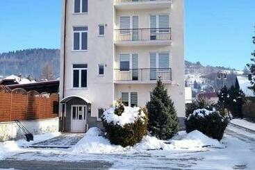 אתר נופש Ośrodek Wczasowy Kraśniczanka