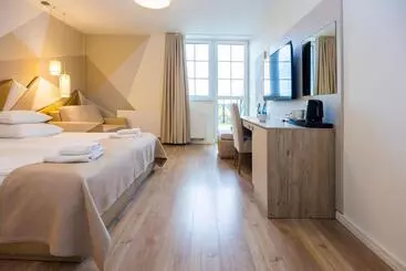 リゾートホテル Skałka Zieleniec