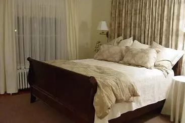 ベッドアンドブレックファースト The Mcfarland Inn