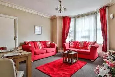 آپارتمان Chomley Holiday Flats