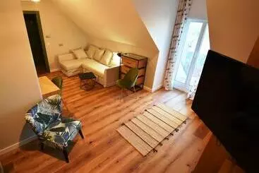 Aamiaismajoitus (B&B) Stoczek 1929