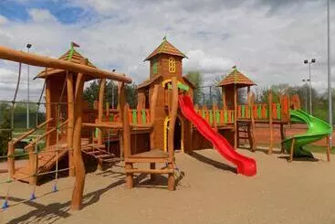 Hotel żubrówka Spa & Wellness