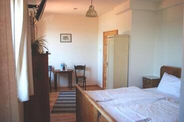 فندق صغير Karczma Stary Młyn