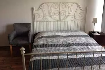 Auberge Route 7 Rooms