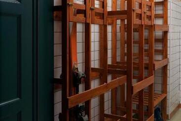 تختخواب و صبحانه Dom Potok