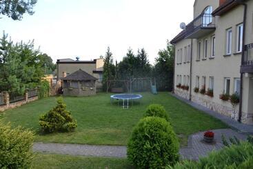 Hostel Zamość   Pokoje Gościnne