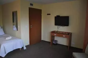 ペンション Monali