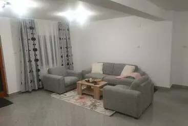 Majatalo Casa Sandu Sadova