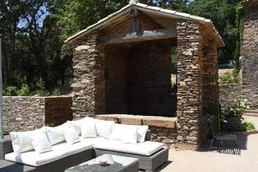 Pensió Chambres D Hôtes Le Pontillaou